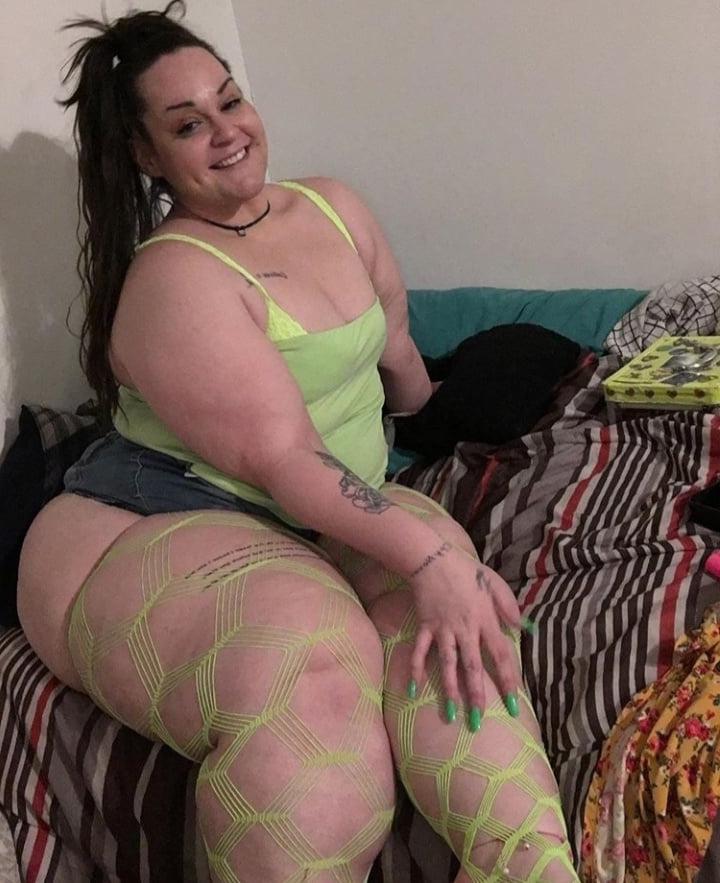 12P BBW Juicy D Back at it