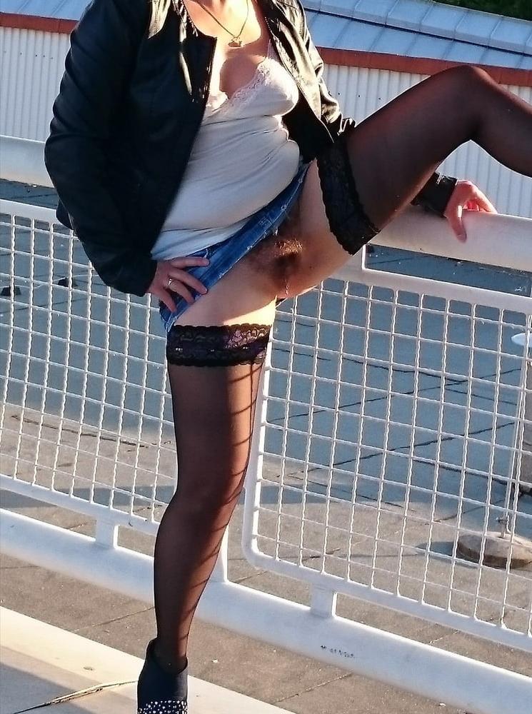 25P Hot Milf Bitch Babsi Flashing Outdoor