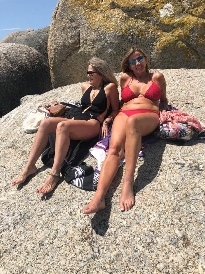 25P British UK Matures in Bikinis 22