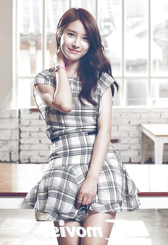 25P Korean Goddess Kim So Eun