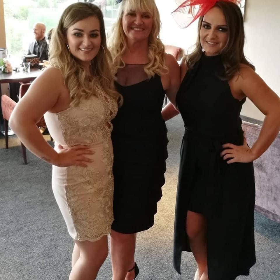 25P Sexy UK British Women 34