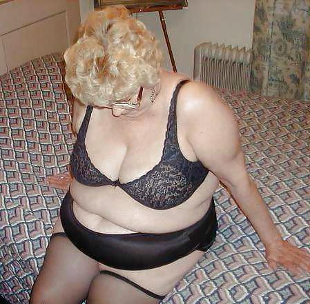 21P Real Grannies 4