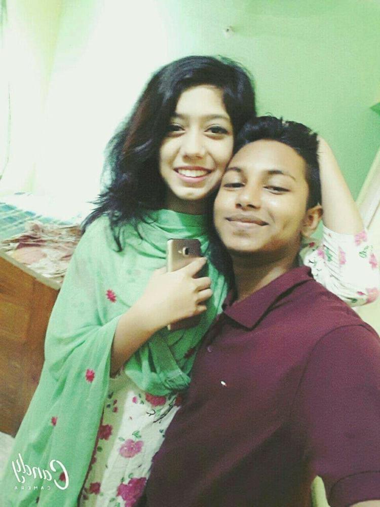 25P Cute Indian Girl Naked Leaked