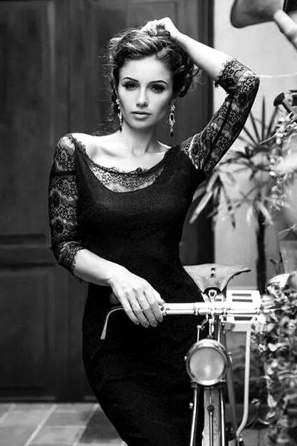 25P Elegant, classic &amp; erotic by GentleTop