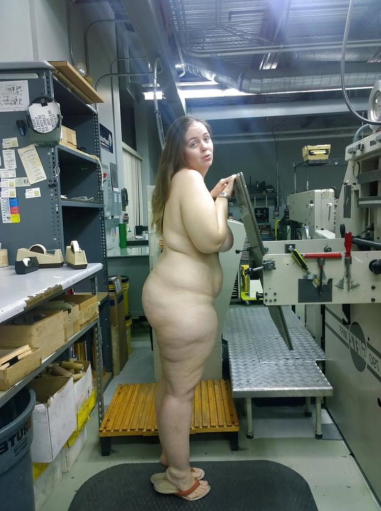 25P Beautiful chubby woman