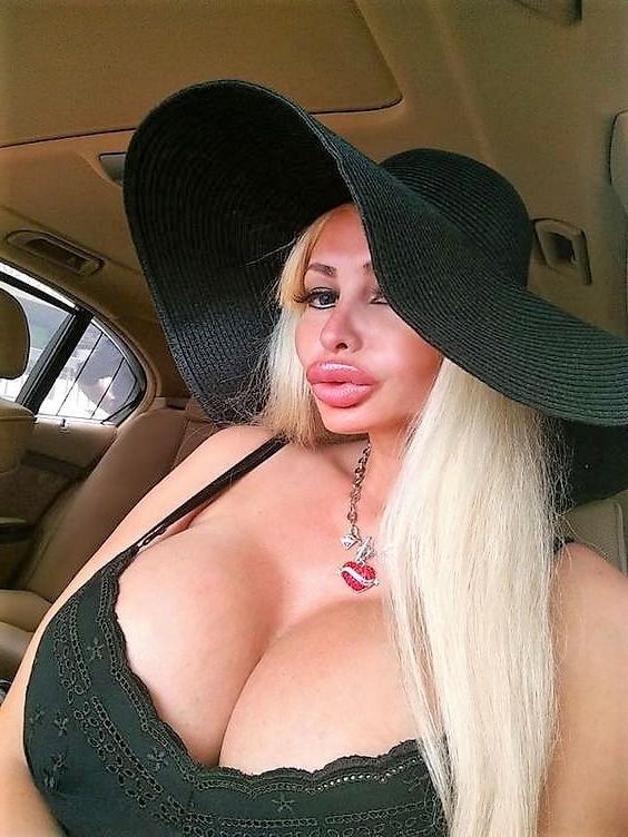 25P Bimbos are the real women
