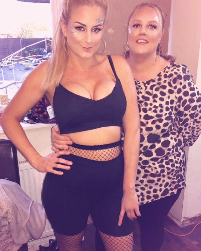 25P Great British Cleavage 25