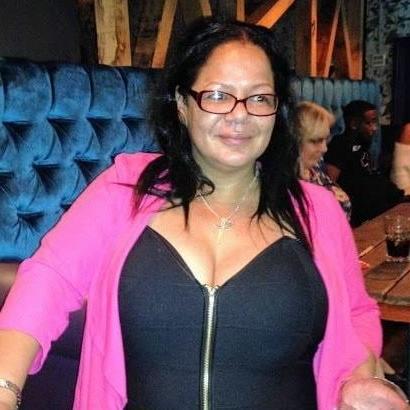 25P Great British Cleavage 25