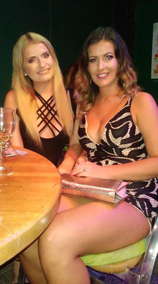25P Great British Cleavage 25