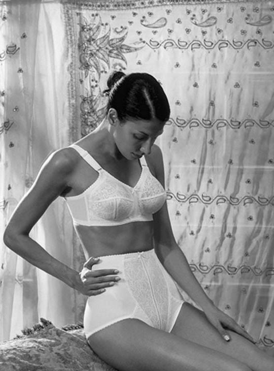 25P Classic lingerie 3