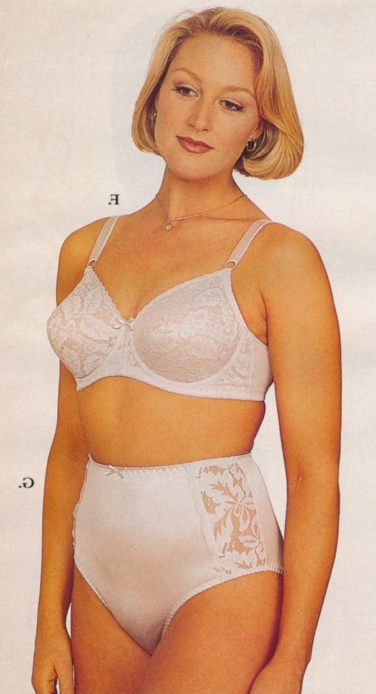 25P Classic lingerie 3