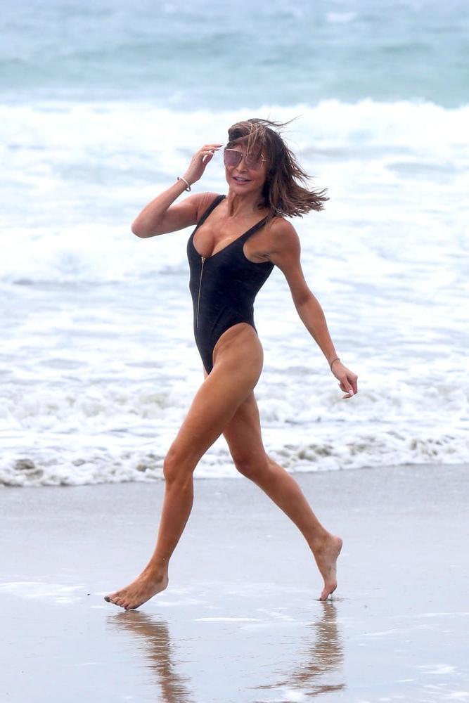 25P British Celeb Cougars 2020