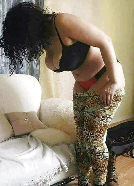 25P Chunky GILFs and MILFs #9