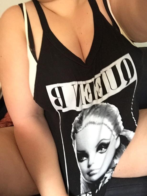 15P Chubby Preggo