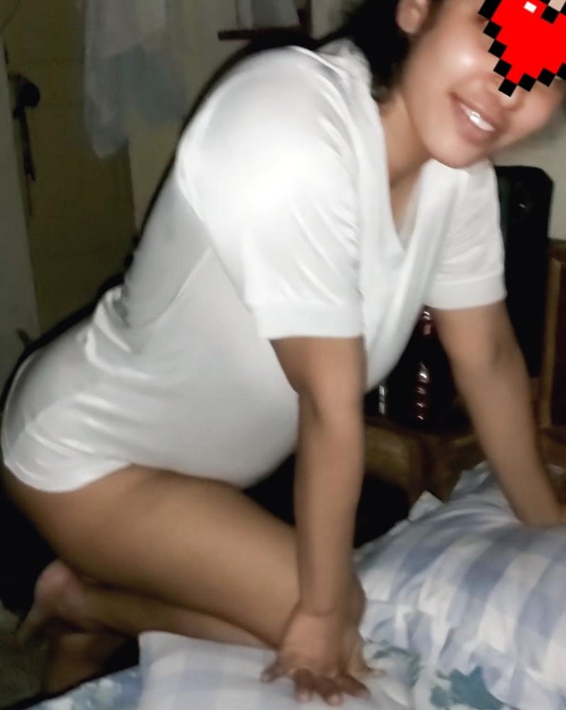 24P im da sexiest bitch alive