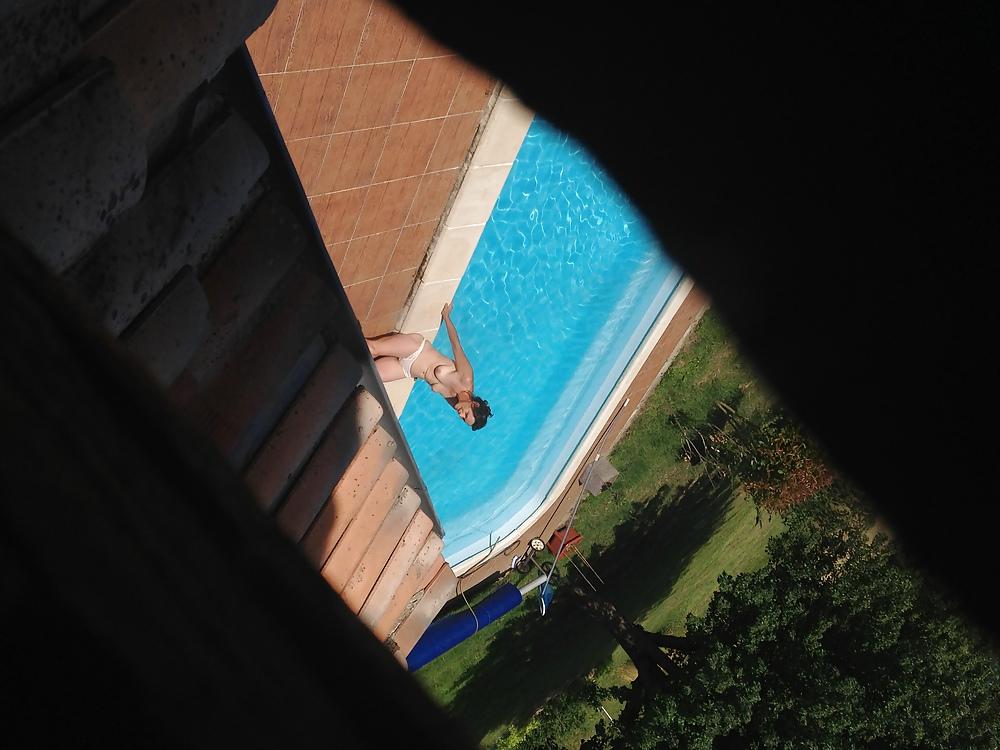 6P Voyeur Bitch