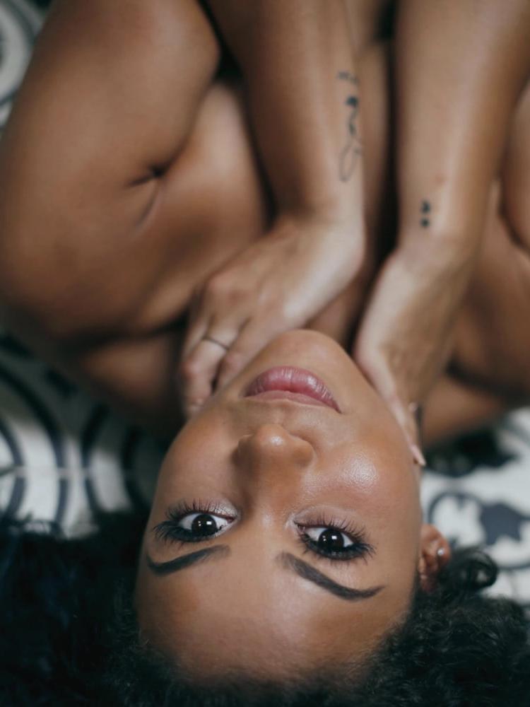 18P Sexy Ass Lightskin Freaky Bitch