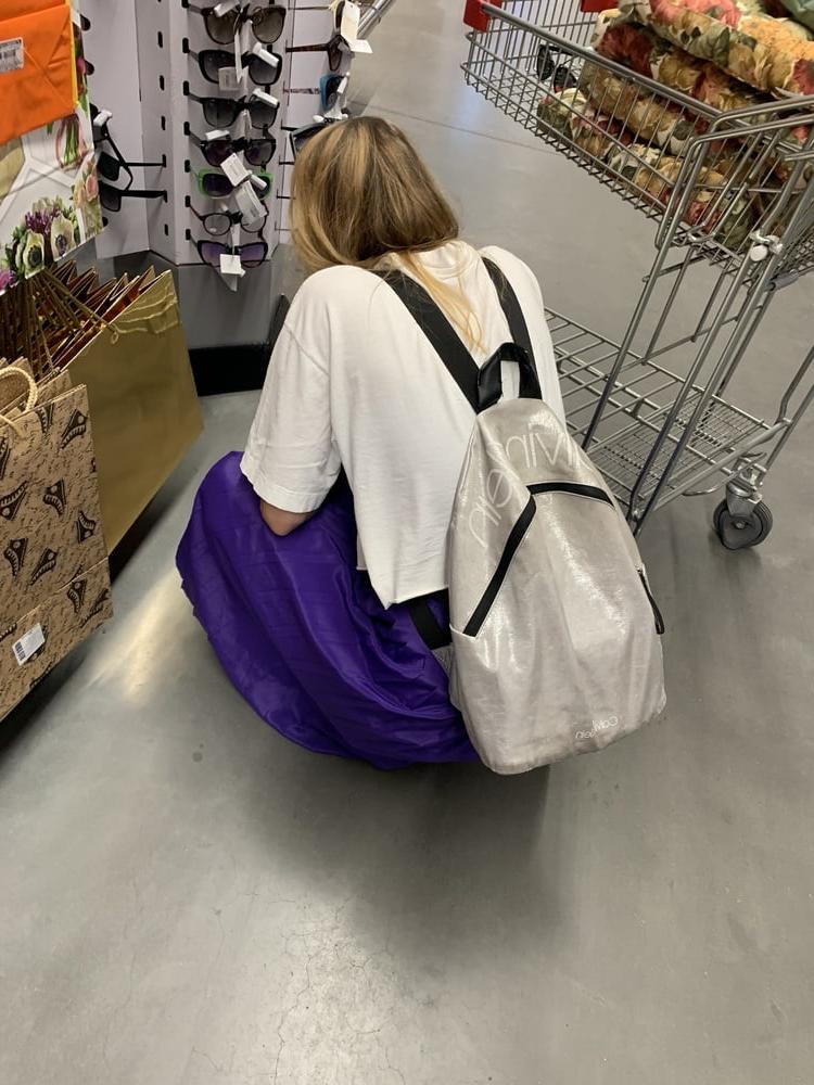 18P Crazy bitch upskirt