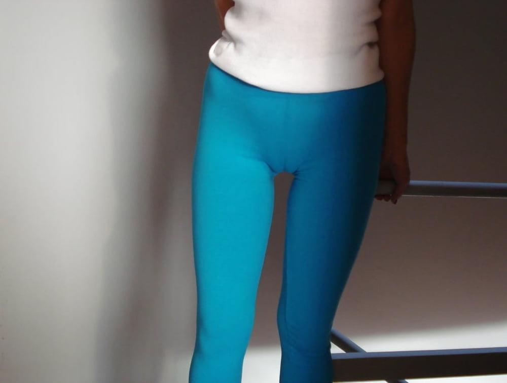 25P Blue Camel Toes