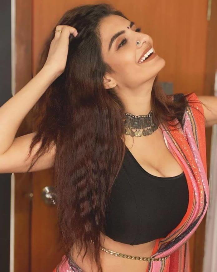 21P Anveshi Jain Hot &amp; Juicy