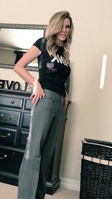 25P Hotwife Emma (see video)