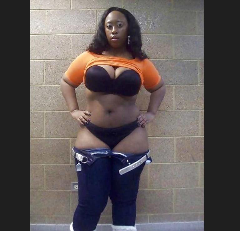 7P Chubby n Busty 14