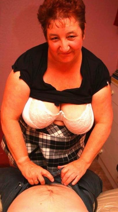 14P Kinky Carol