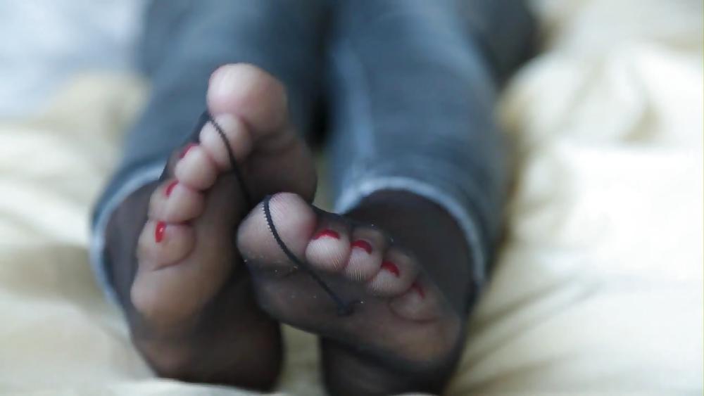 22P Nylon feet