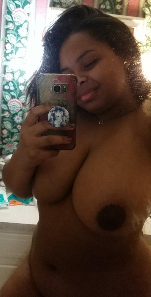17P Cute Chubby bbw