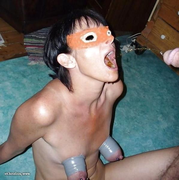 25P tit torture