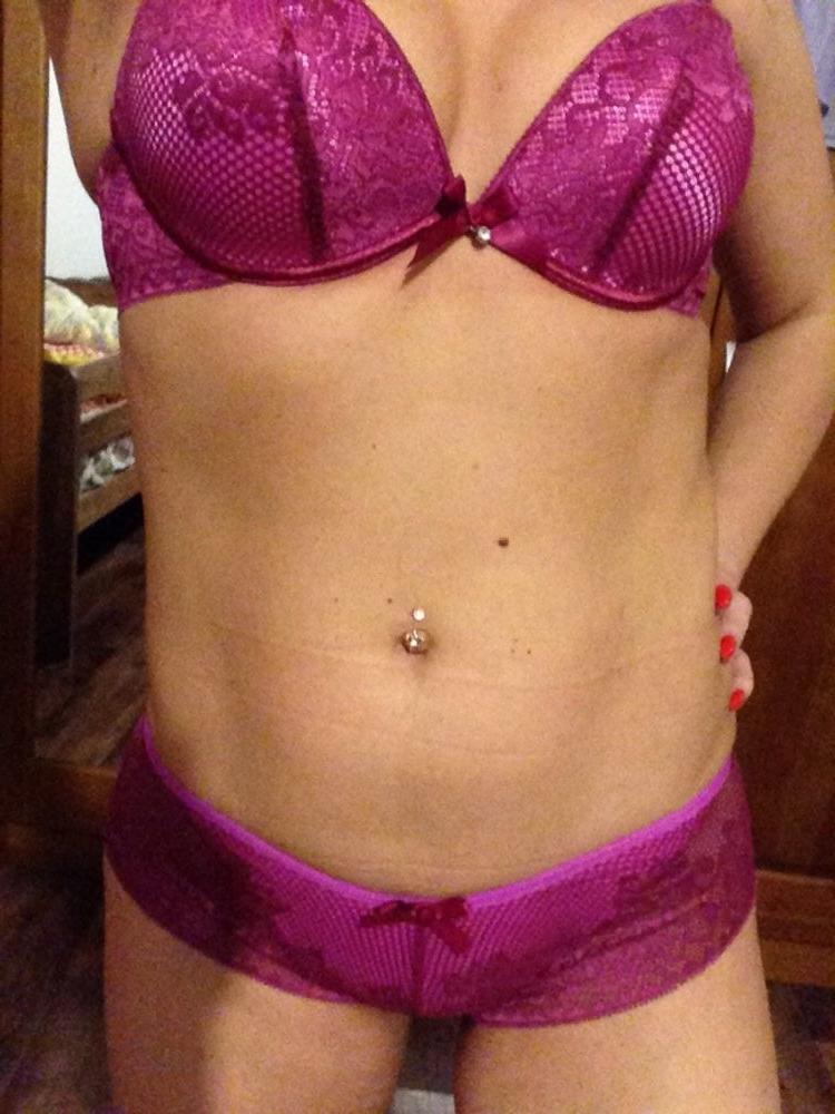 12P Juicy ass, saggy tits  Russian wife