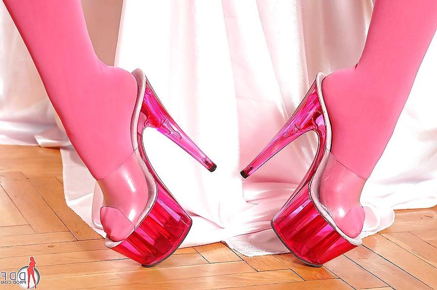 25P Feet & Nylon