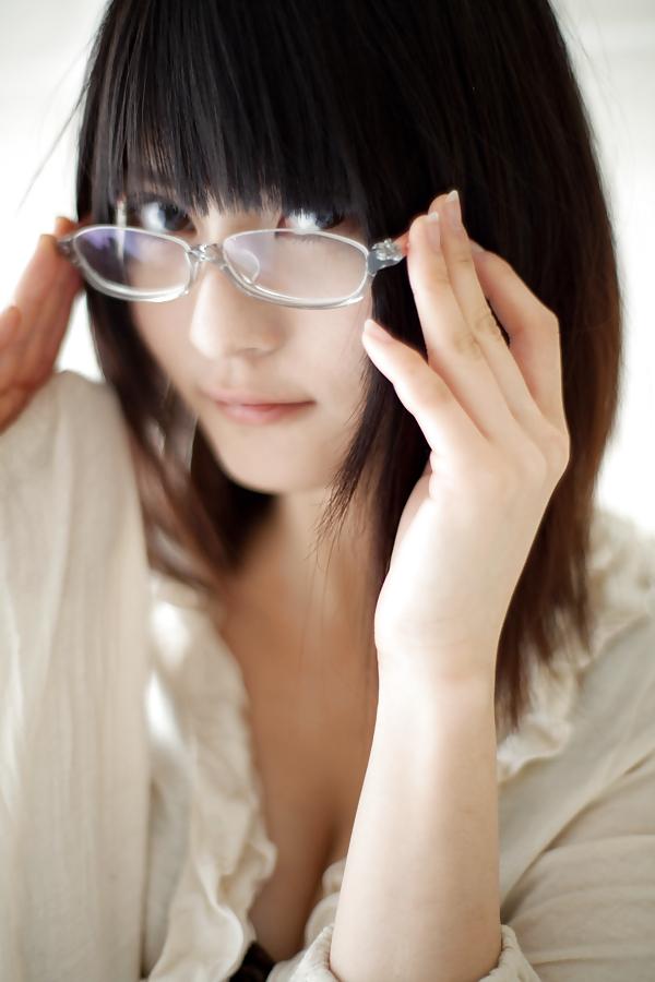 24P Delicious Asians #2: Glasses!