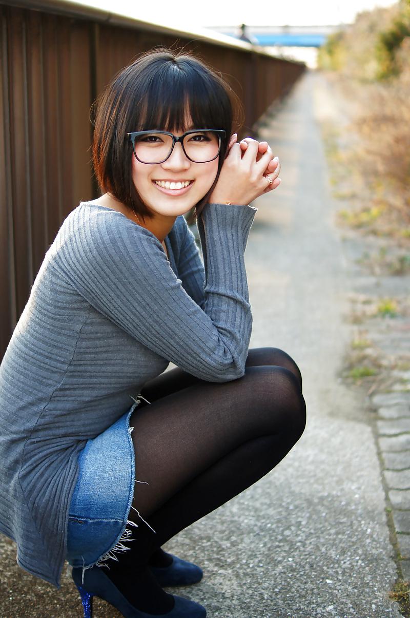 24P Delicious Asians #2: Glasses!