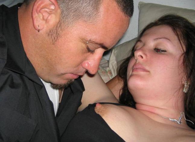 19P SDRUWS2 - CHUBBY BLONDE GF EXPOSED