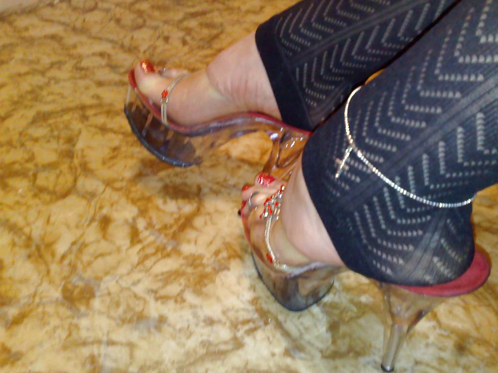 14P MY SEXY FEET & TOES