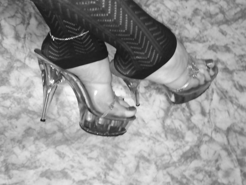 14P MY SEXY FEET & TOES