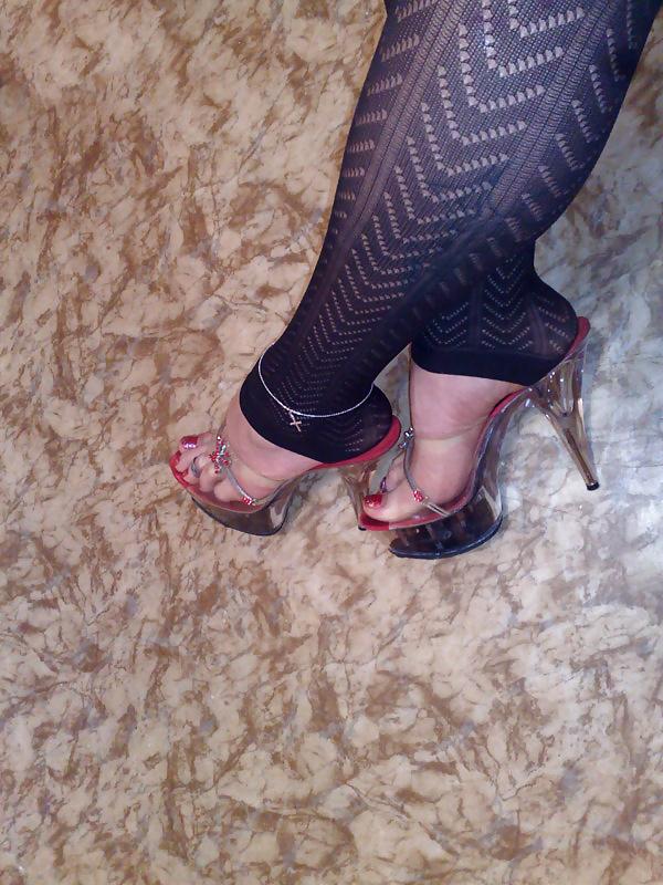 14P MY SEXY FEET & TOES