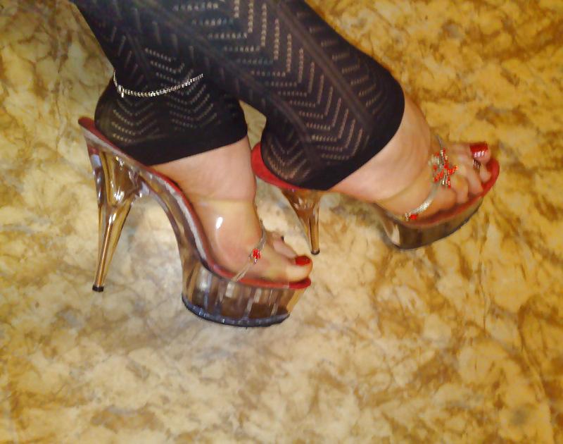 14P MY SEXY FEET & TOES