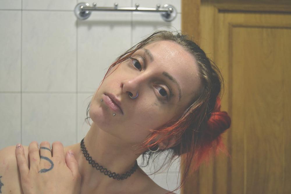 7P Shower time