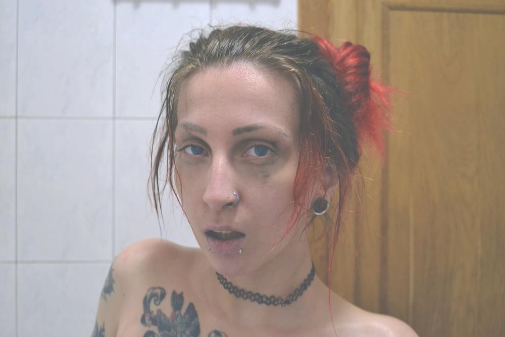 7P Shower time