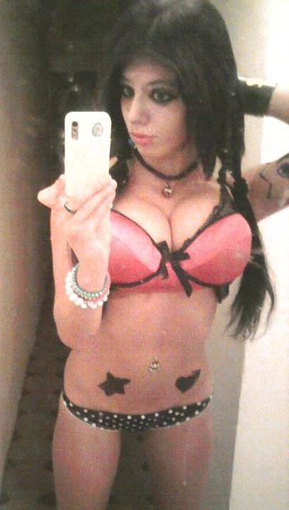 25P Teen bitch