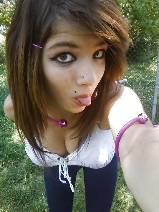 25P Teen bitch