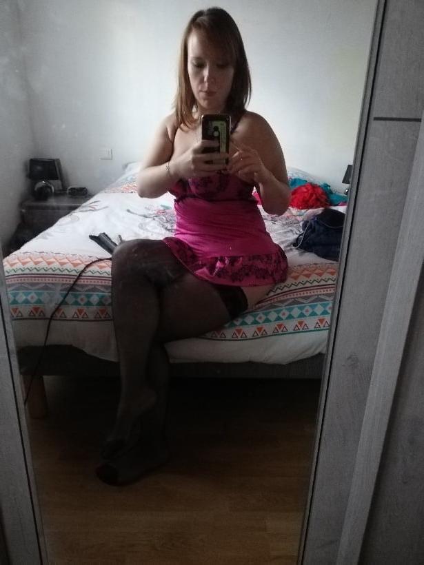 20P CORALINE 32 Y FRENCH BITCH FROM CLERMONT FERRANT
