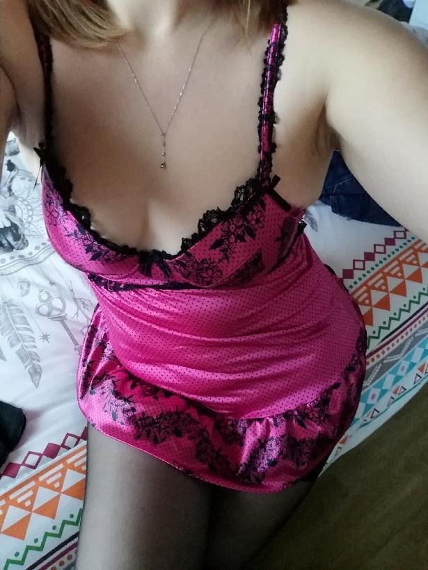 21P CORLINE 32 Y FRENCH BITCH FROM CLERMONT FERRANT