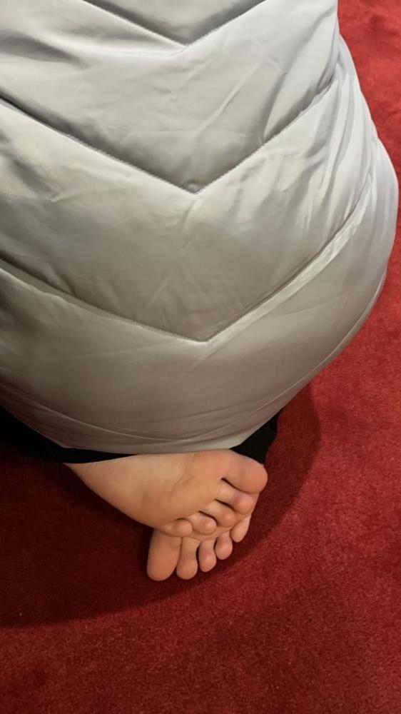 13P Amateur Feet