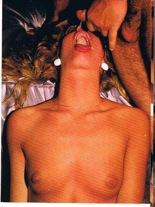 25P classic magazine #924 - Lili the nymphoguide