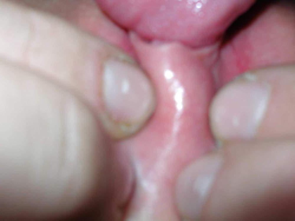 7P Die Ex verwoehnt - tongue Action