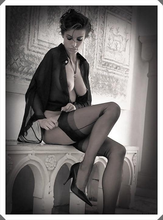 25P Artistic Black &amp; Whites 6