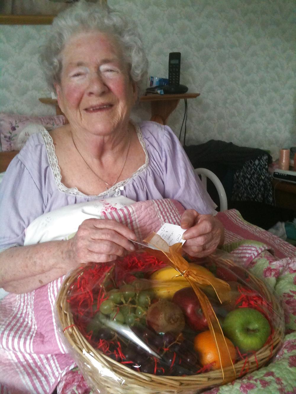 4P My Fat Old Bitch of a Mother in Law